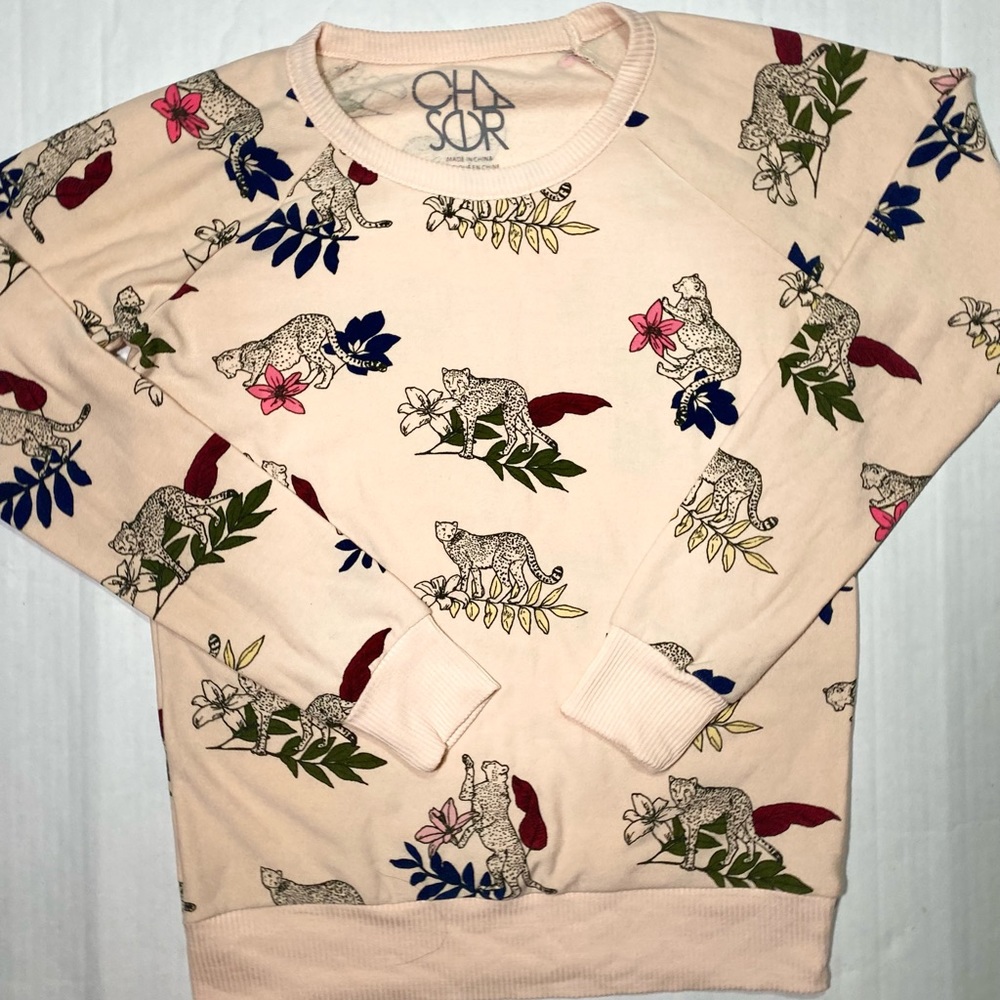 Chaser Pink Cheetah & Floral Woman’s Long Sleeves Top Size S